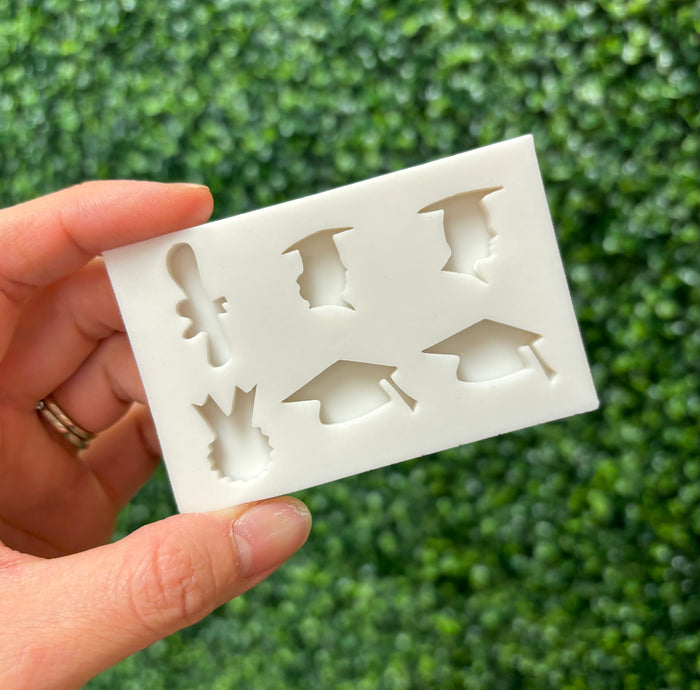 6 Graduation Silhouette Items