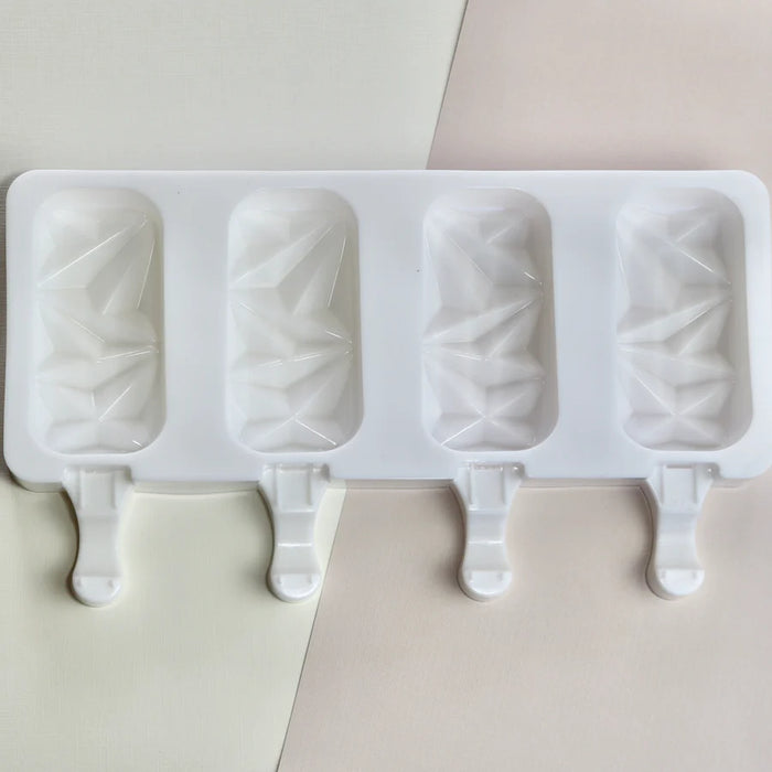 Geometric cakesicle mold