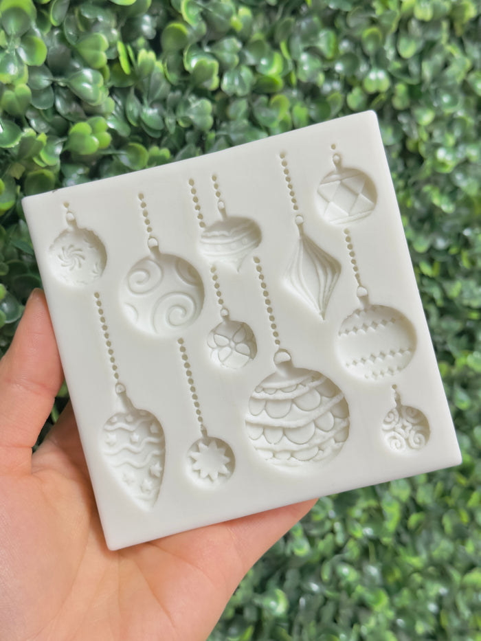 Hanging Ornaments Mold