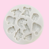 10 Assorted Christmas Items