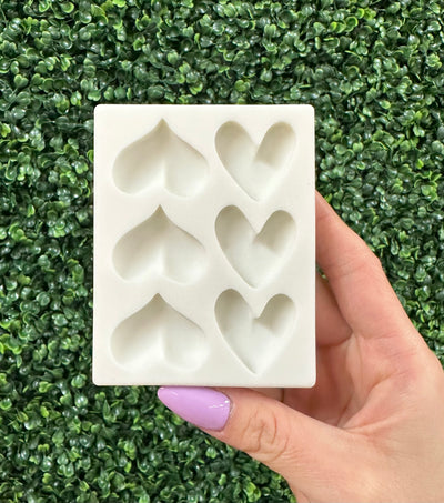 6 Medium Hearts