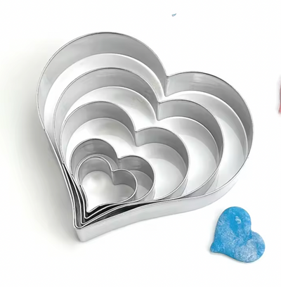 5 Swopped Heart Cookie Cutters