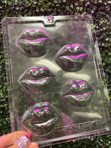 Large lip Oreo Mold